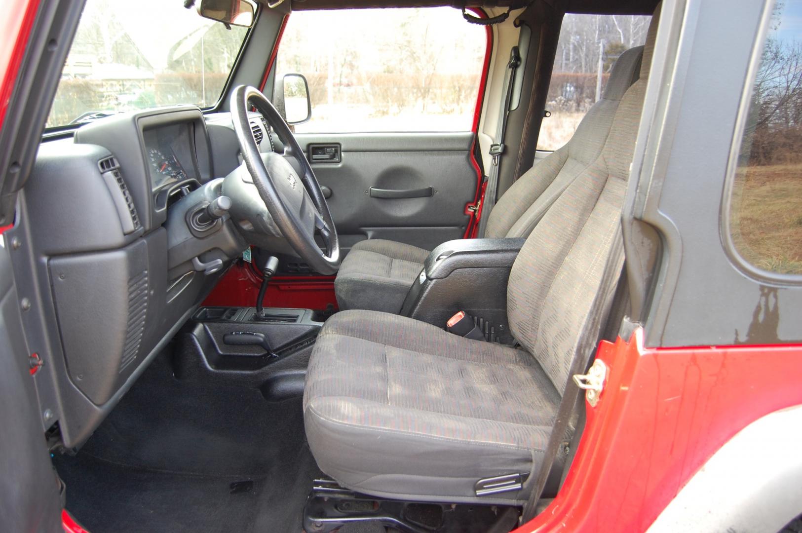 2004 RED /Grey Jeep Wrangler (1J4FA49S24P) with an 4.0 Liter 6 cylinder engine, Automatic transmission, located at 6528 Lower York Road, New Hope, PA, 18938, (215) 862-9555, 40.358707, -74.977882 - Very clean, great running 2004 Jeep Wrangler Sport.... 4 Wheel drive, 4.0 Liter in line 6 cylinder engine, automatic transmission, tilt wheel, dual front air bags, AC/Heat, Kenwood AM/FM/CD/USB/Aux/BT head unit, 15 " Alloy wheels, 4 Good Cooper Discoverer A/T tires, Hi Intensity headlamps, 2/24 Pa. - Photo#13